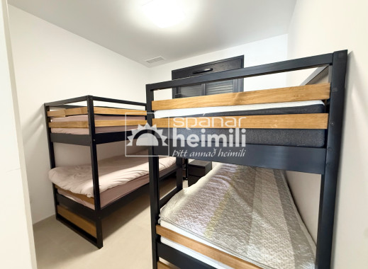 Endursala - Íbúð í fjölbýli -
Playa flamenca