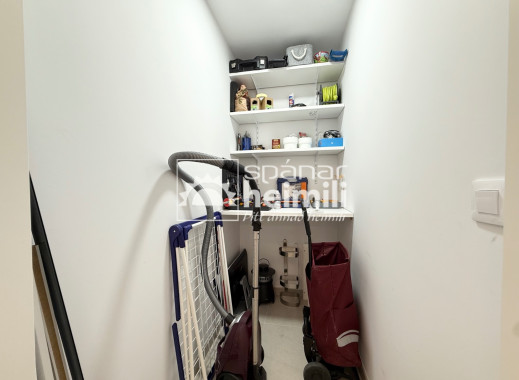 Endursala - Íbúð í fjölbýli -
Playa flamenca