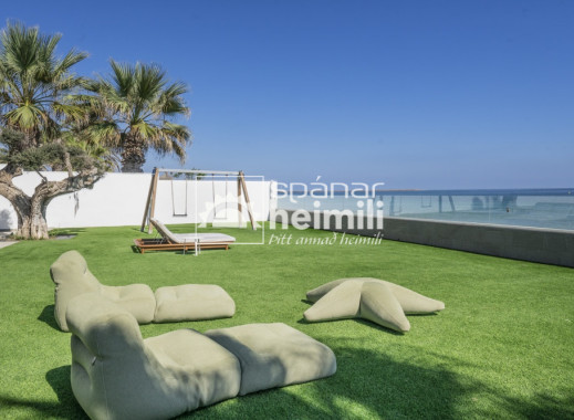 Endursala - Einbýli -
La Manga del Mar Menor - Playa del Galán