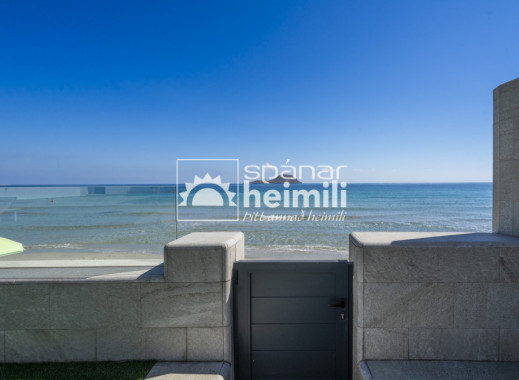 Endursala - Einbýli -
La Manga del Mar Menor - Playa del Galán