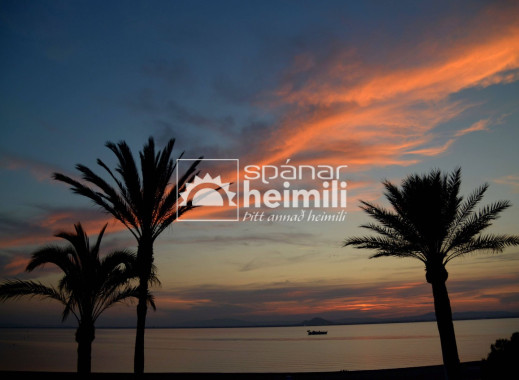 Endursala - Einbýli -
La Manga del Mar Menor