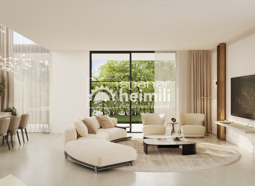 Nýbygging - Lóð -
Málaga/Marbella - Málaga