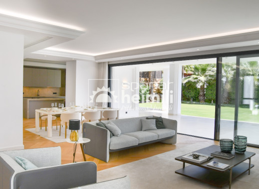 Nýbygging - Einbýli -
Málaga/Marbella - Marbella