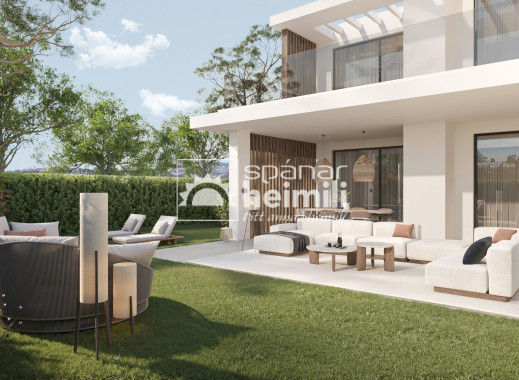Nýbygging - Íbúð í fjölbýli -
Málaga/Marbella - Marbella