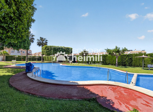Videresalg - Lejlighed -
Torrevieja