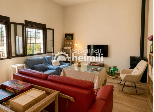 Herverkoop - Finca-stijl woning -
Cartagena