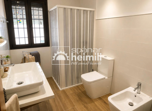 Herverkoop - Finca-stijl woning -
Cartagena