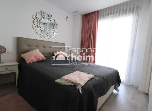 Resale - Apartment -
Villamartin