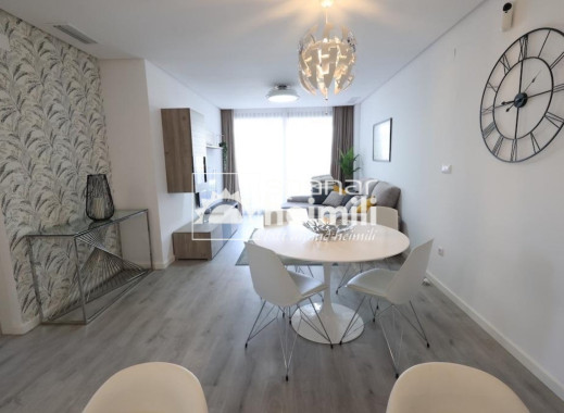 Resale - Apartment -
Villamartin