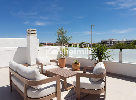 Nowy budynek - Willa -
Murcia