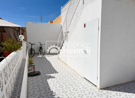 Endursala - Raðhús -
Torrevieja