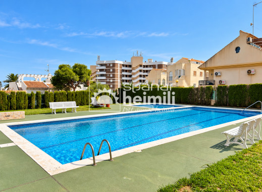 Reventa - Apartamento -
La Zenia