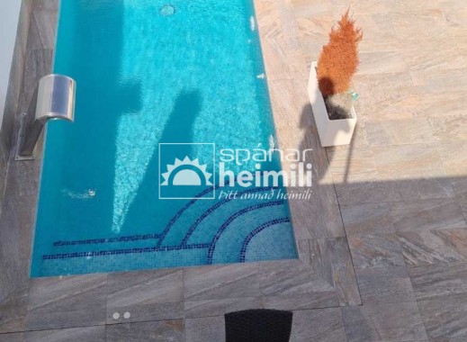 Obra nueva - Adosado -
Balsicas