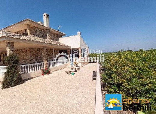 Videresalg - Villa -
San Miguel