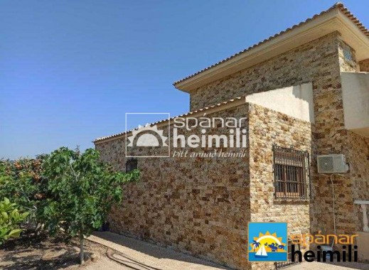 Videresalg - Villa -
San Miguel