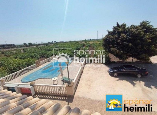 Videresalg - Villa -
San Miguel