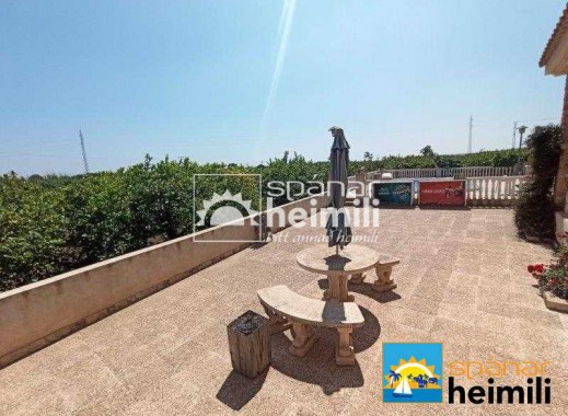 Videresalg - Villa -
San Miguel