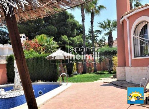 Resale - Detached house -
La Zenia