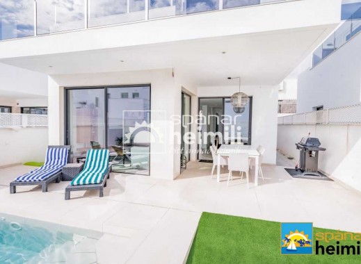 Resale -  -
Cabo Roig