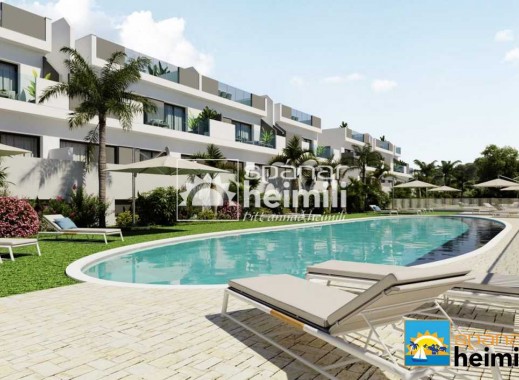 Herverkoop - Villa -
Los Altos/Los Balcones