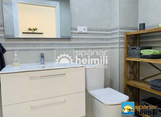 Resale - Apartment -
Villamartin