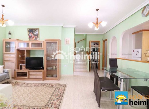 Videresalg - Villa -
Punta Prima