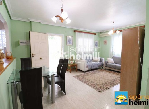 Videresalg - Villa -
Punta Prima