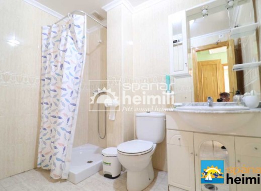 Videresalg - Villa -
Punta Prima