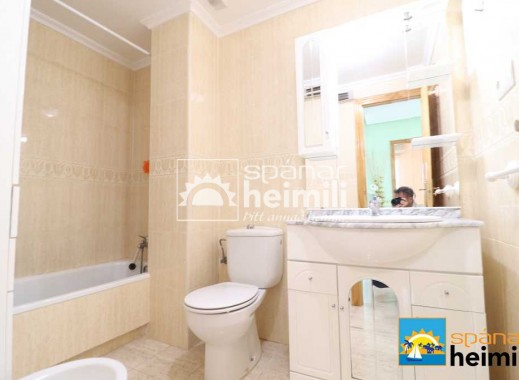 Videresalg - Villa -
Punta Prima