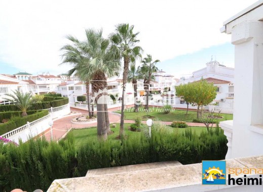 Videresalg - Villa -
Punta Prima