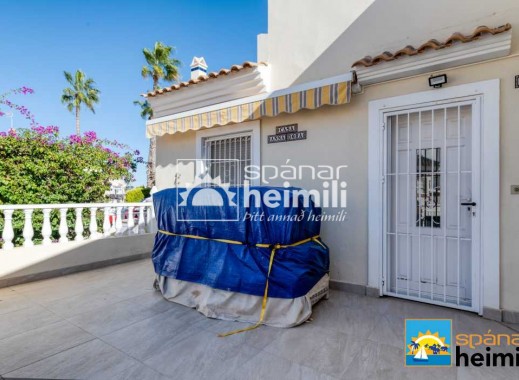 Resale - Townhouse -
Playa flamenca