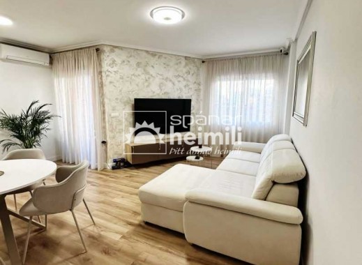 Resale - Apartment -
Torrevieja