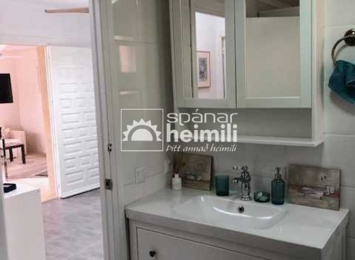 Revente - Villa -
Punta Prima