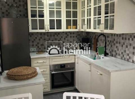 Revente - Villa -
Punta Prima