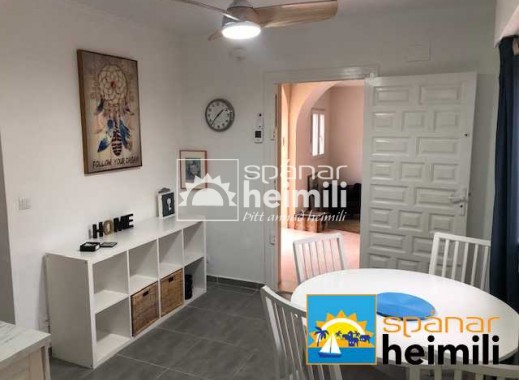 Revente - Villa -
Punta Prima