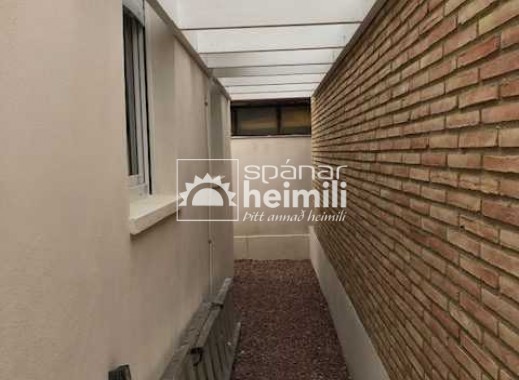 Revente - Villa -
Punta Prima