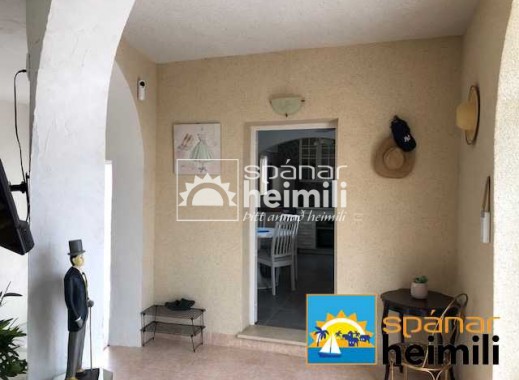 Revente - Villa -
Punta Prima