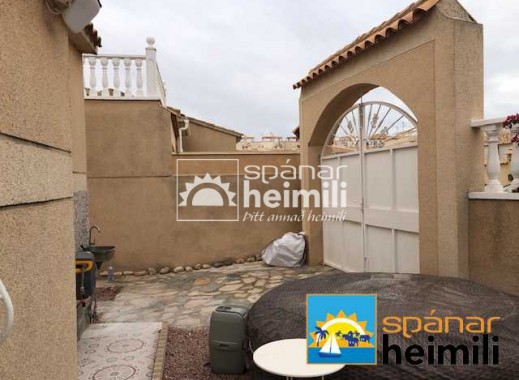 Revente - Villa -
Punta Prima