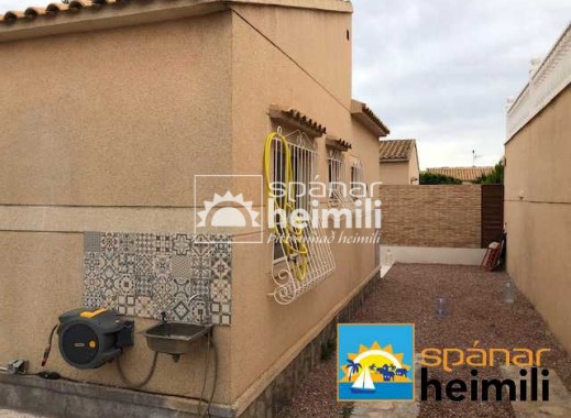 Revente - Villa -
Punta Prima